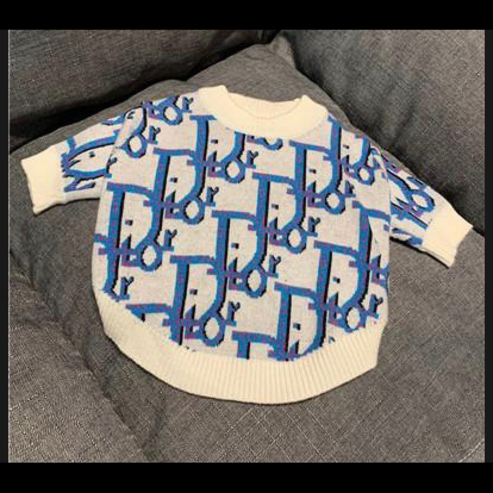 Dog sweater